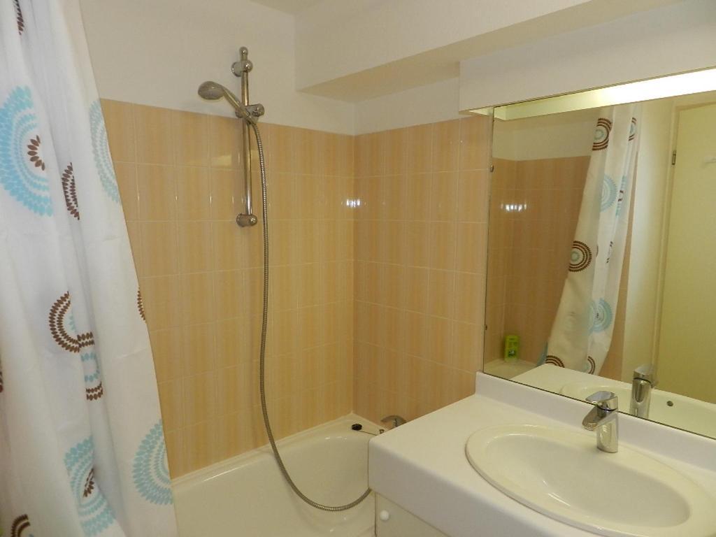 Les Remparts Apartment Saint-Martin-de-Re Bagian luar foto