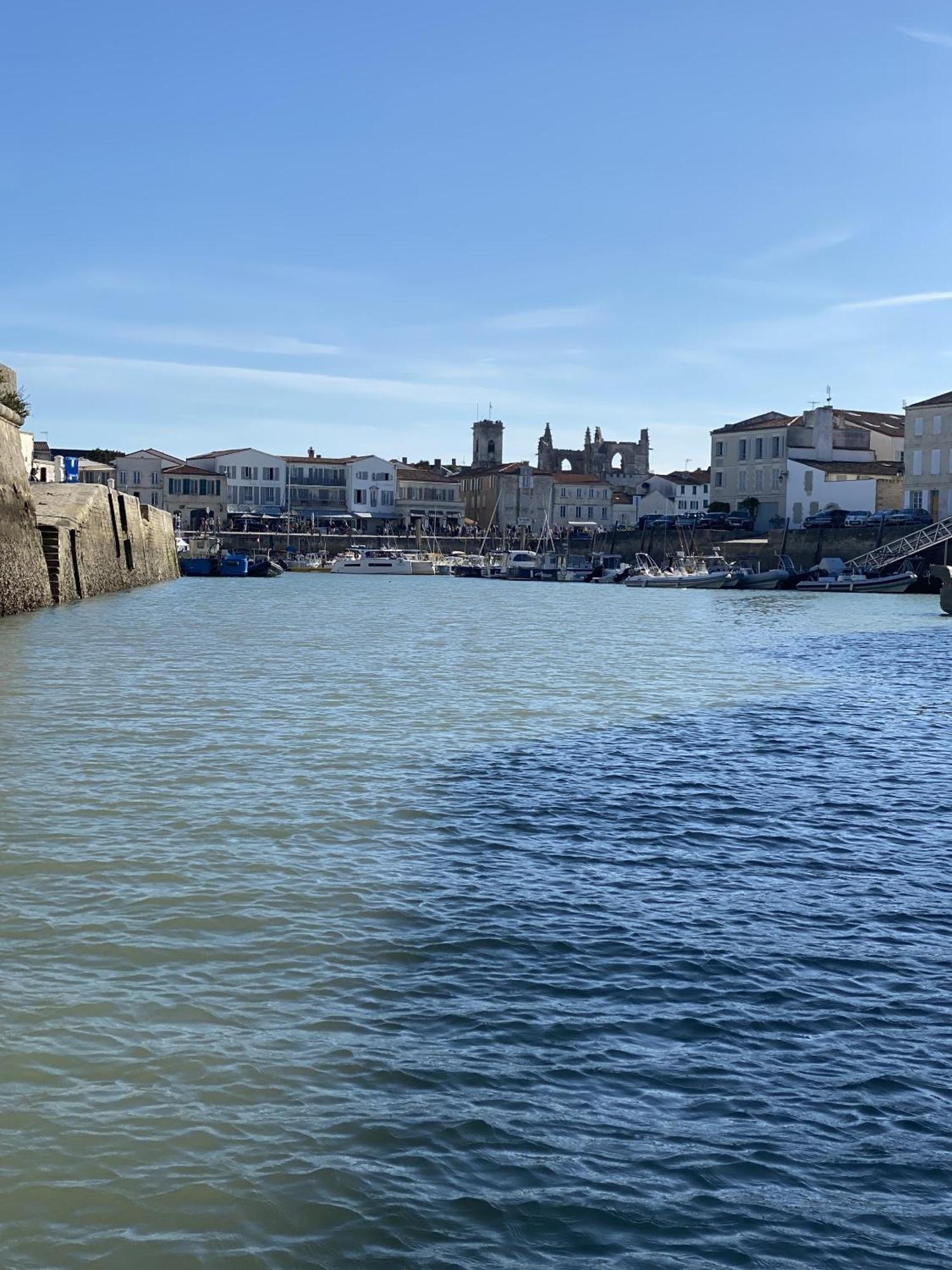 Les Remparts Apartment Saint-Martin-de-Re Bagian luar foto