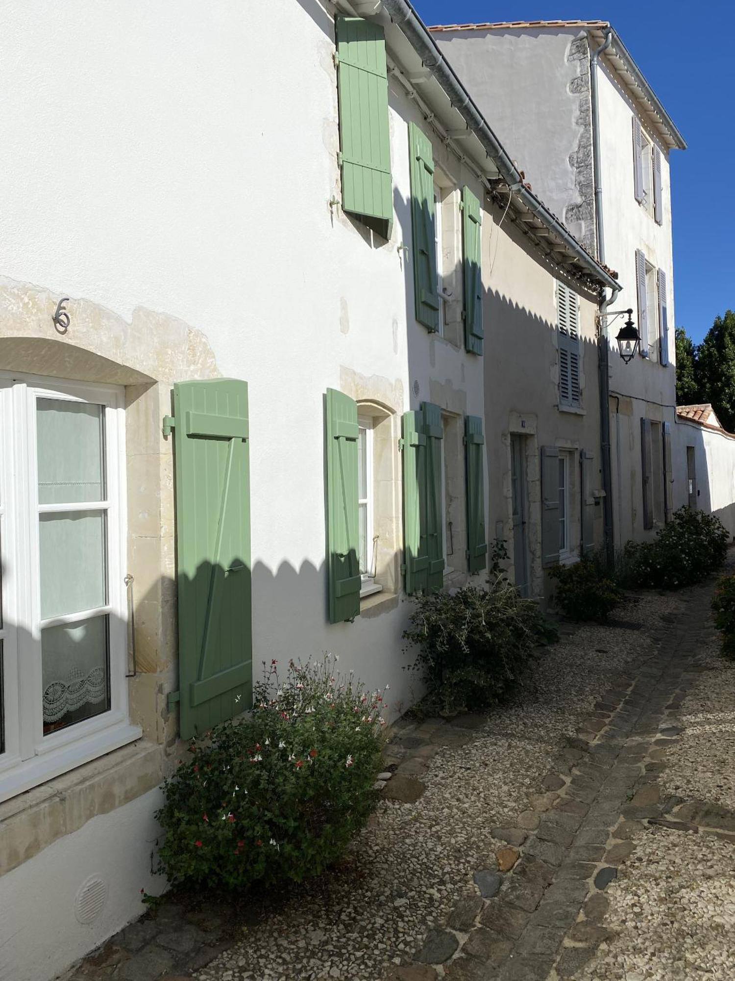 Les Remparts Apartment Saint-Martin-de-Re Bagian luar foto