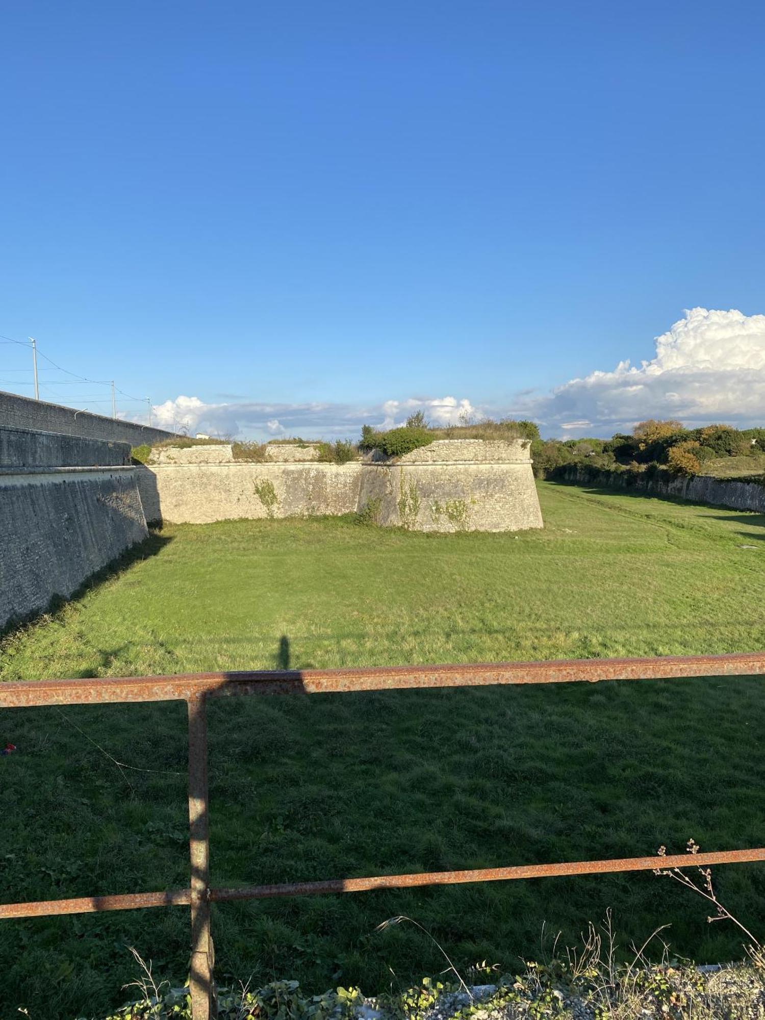 Les Remparts Apartment Saint-Martin-de-Re Bagian luar foto